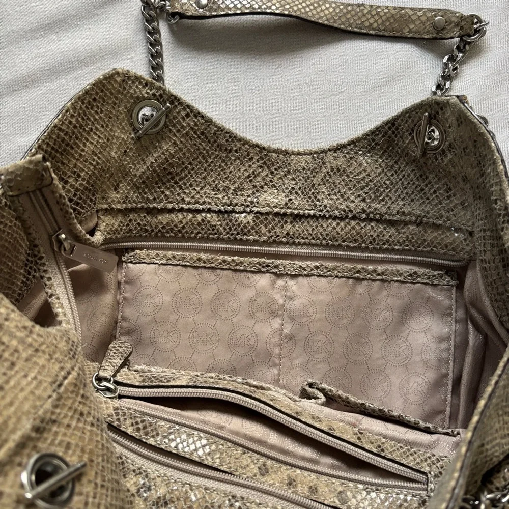 Michael Kors Jet Set Chain Faux Snakeskin Shoulder Tote - Picture 6 of 11